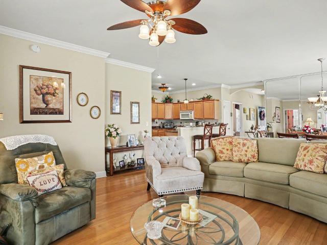 557 Banks Dr. 5 4G