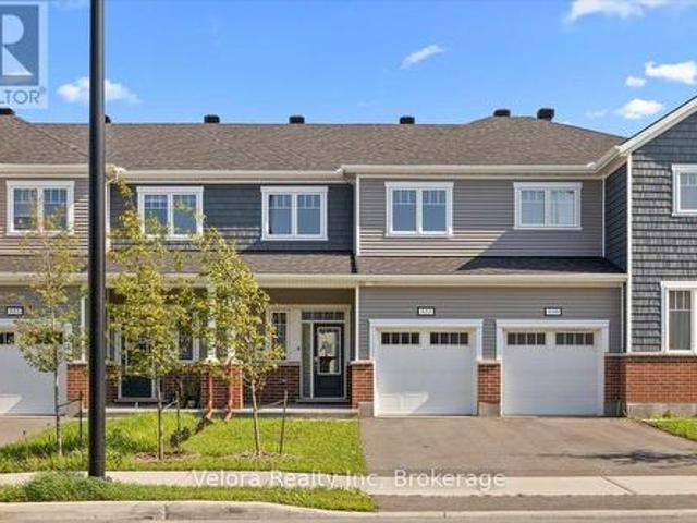 557 Flagstaff Drive, Ottawa, ON, K2J 7B3 house for sale | Listing ID X13666 | Royal LePage