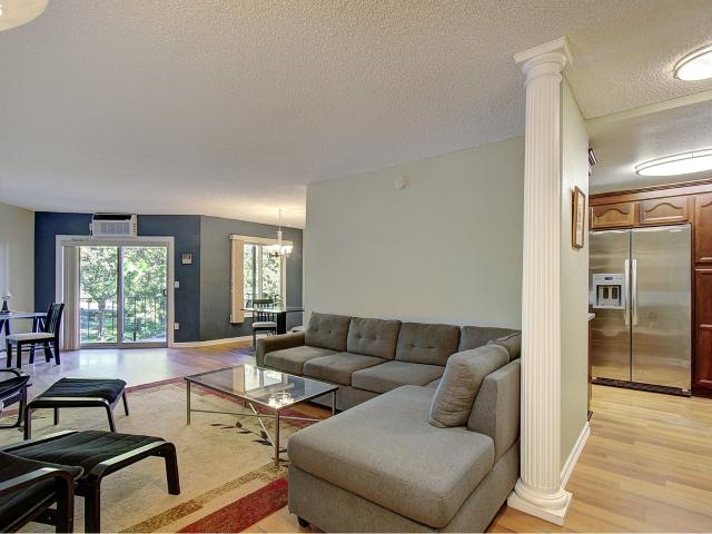 5585 e evergreen blvd # 5302