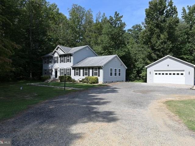 5586 McBride Pl, Hughesville, MD 20637