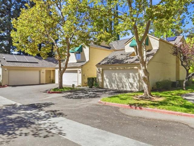 5587 Makati Circle