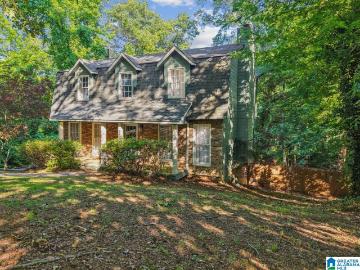 5580 Surrey Lane