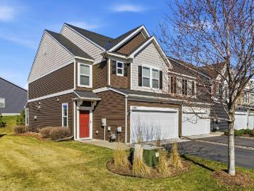 5581 Yucca Ln N, Plymouth, MN 55446 | MLS #7065
