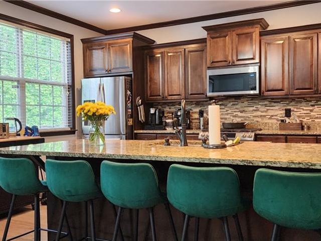5583 Julian Pl, Atlanta, GA 30342 | MLS #7759