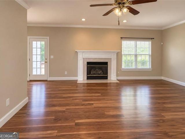 5583 Shanon View