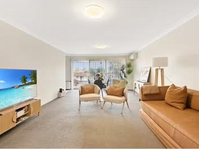 5/58 64 Talara Road, Gymea Apartment for rent Listed by Chris.