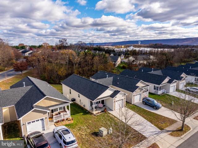 558 Great Oak Court