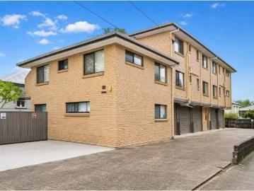 5/58 Earl Street, GREENSLOPES Apartment for rent Listed by Dy.