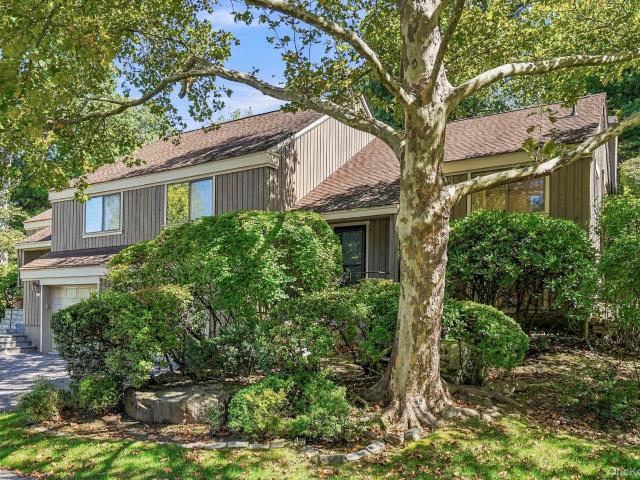 558 Heritage Hills Drive B