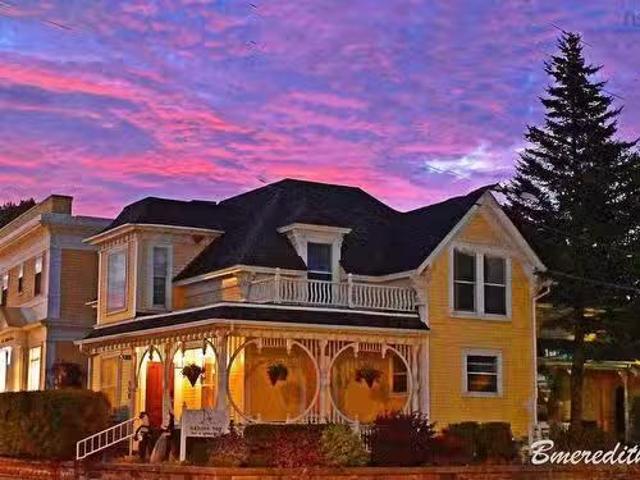 558 Main Street, Mahone Bay, NS, B0J 2E0 house for sale Lis.