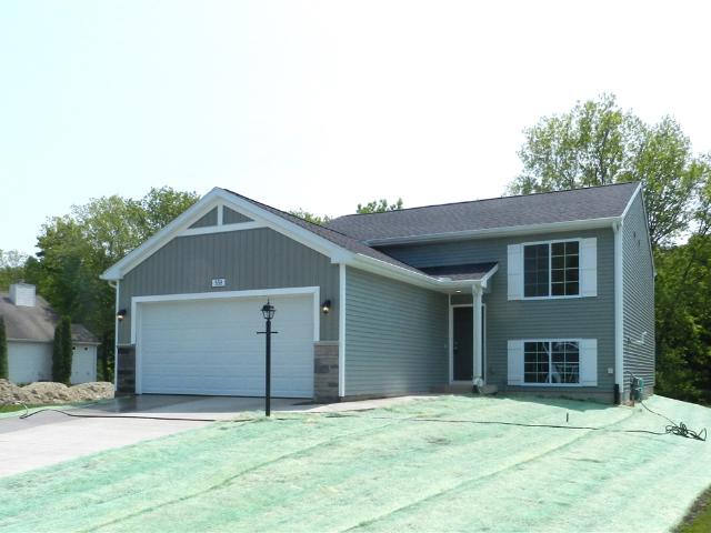 558 Swan River Drive