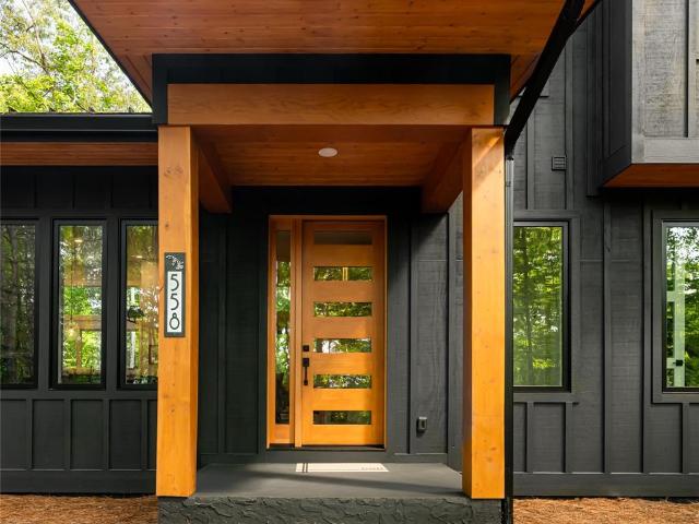 558 Poplar Crest Drive