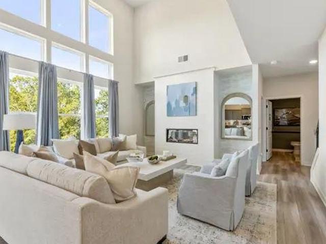 5594 Rosehall Place