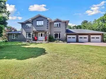 5593 Whitewood Avenue S, Ottawa, ON, K4M 1E1 house for sale.