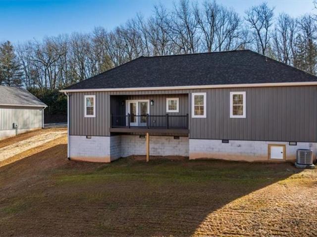 559 Memorial Park Drive