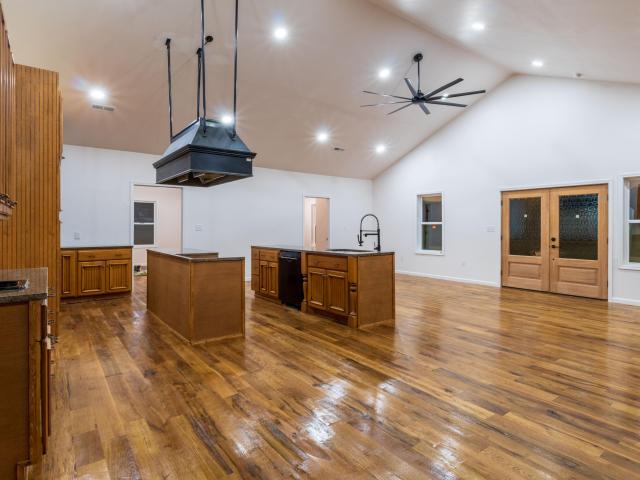 559 Switzer Pike