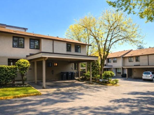 55 9955 Street, Surrey, BC, V3T 4M4 townhouse for sale | Listing ID R3166 | Royal LePage