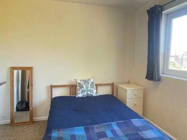 55 Talbot Road, Bournemouth BH9 6 bed house of multiple occupation to rent £595 pcm £137 pw