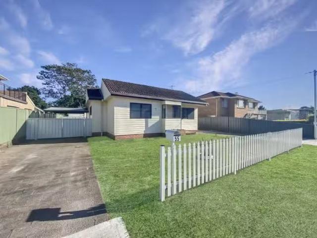 55 Tomaree Road, SHOAL BAY House for rent Listed by Deone Spi.