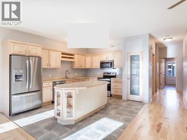 55 Wyvern Avenue, Whitehorse, YT, Y1A 0T6 house for sale | Listing ID 17454 | Royal LePage