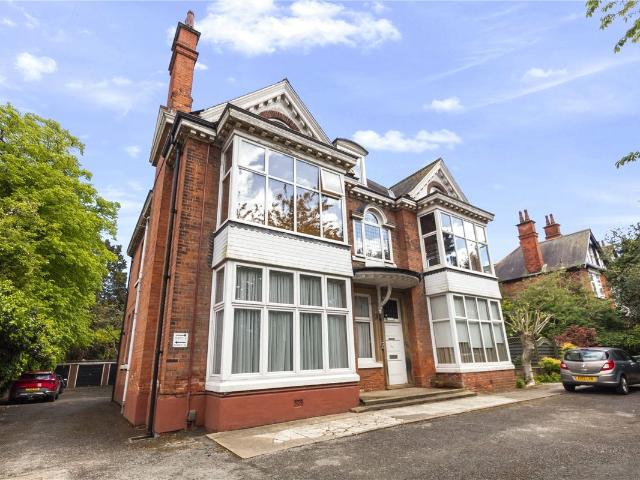55 Bargate, Grimsby DN34, 2 bed flat to rent, £900 pcm | PrimeLocation