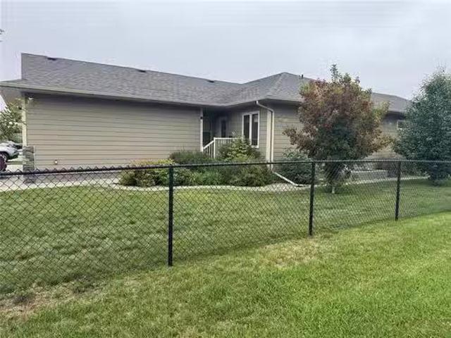 55 Birchwood Drive, Brandon, MB, R7A 7T6 condo for sale Lis.