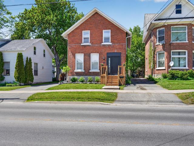 55 Bridge Street West 3 bed, 1.5 bath 55 House for Rent