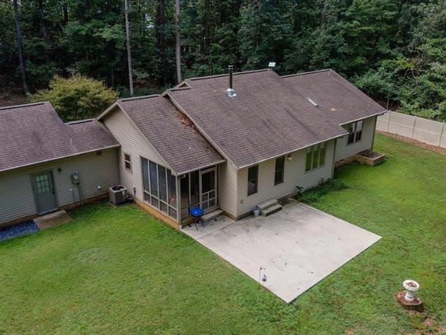 55 Burkes Mill Road