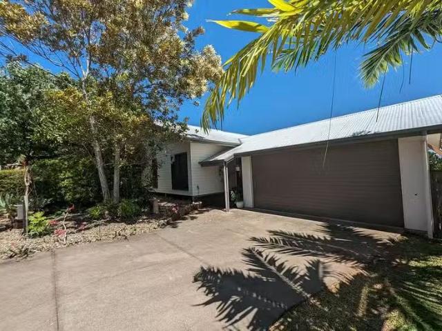 55 Catamaran Circuit, Trinity Beach, QLD 4879