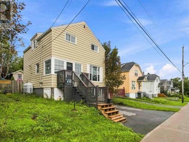 55 Coronation Avenue, Fairview, NS, B3N 2M5 house for sale | Listing ID 202623 | Royal LePage