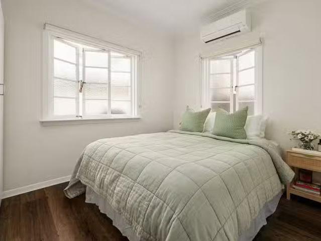 55 Crown Street, Bardon, QLD 4065