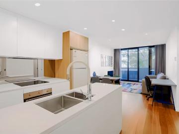 Braddon, Majura - Air conditioning, Equipped kitchen