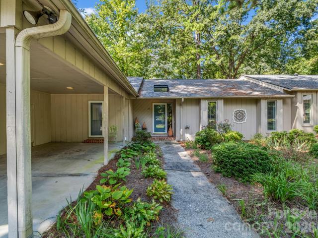 55 Diamond Ridge Lane