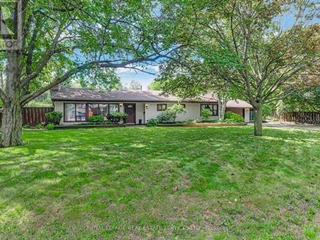 55 Germorda Drive, Oakville, ON, L6H 1A9 house for sale | Listing ID W13831 | Royal LePage
