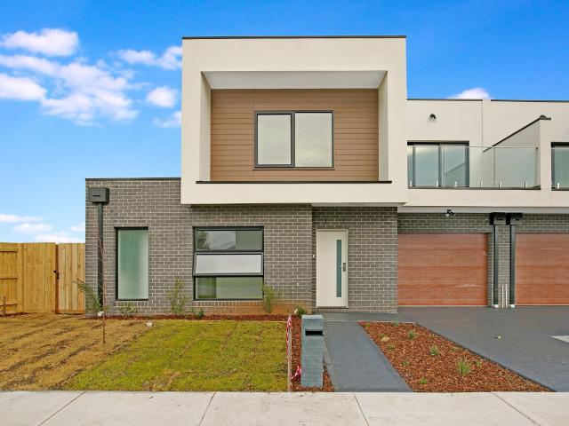 55 Gilded Road, Werribee | Victoria Real Estate Agency