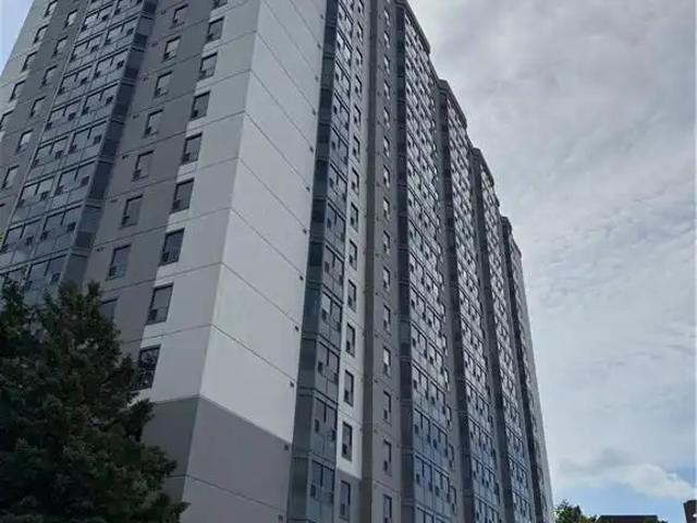 55 GREEN VALLEY Drive Unit# 1606