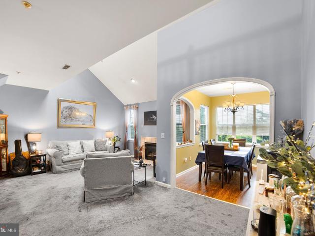 55 Hawk Rise Ln, Unit 303, Owings Mills, MD 21117 | MLS #MDBC2159