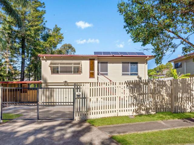 55 Henty Street, WOODRIDGE, QLD 4114