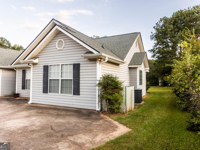 55 Heather Woods Court