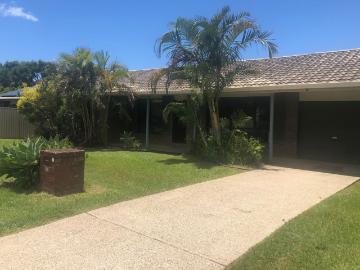 55 Kallaroo Crescent, ASHMORE, QLD 4214