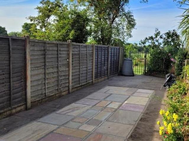 55 Kitchener Road, Stirchley, B29 7QE, United Kingdom | 3 bed townhouse for rent #135867195 | Rentberry