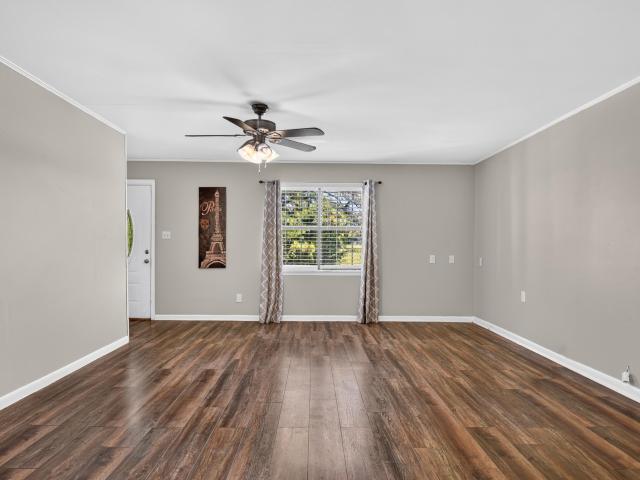 55 Lannes Dr
