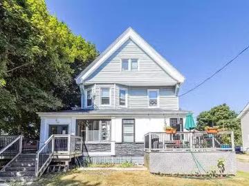 55 Longworth Avenue, Charlottetown, PE, C1A 5A6 investment f.