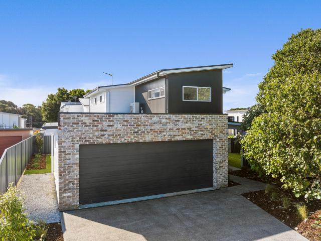 55 Malin Road, Oak Flats, NSW 2529 Townhouse for Rent Ray White South Wollongong