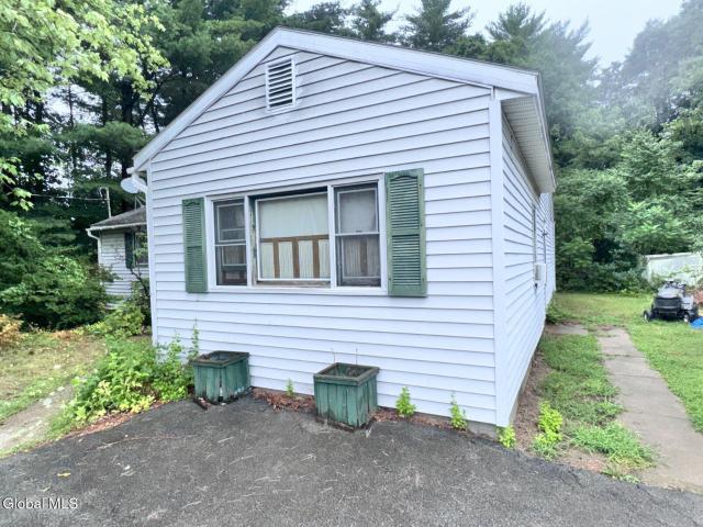 55 Merrit Road