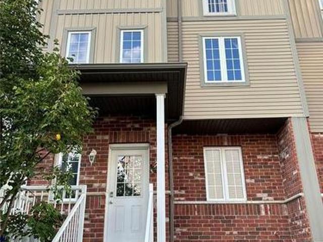 55 Mooregate Crescent Unit# 24, Kitchener, ON, N2M 2E9 townhouse for sale | Listing ID 40862 | Royal LePage