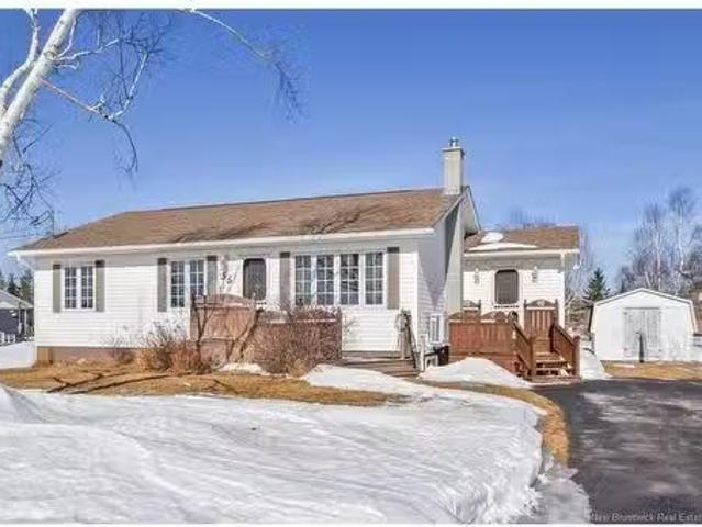 55 Rue Saint Pierre St, Rivière À La Truite, NB, E1X 3L6 hou.