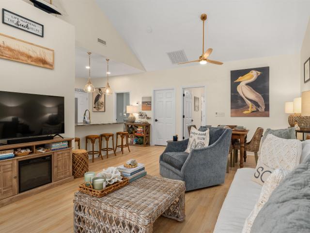 55 Seagrove Ct. 109