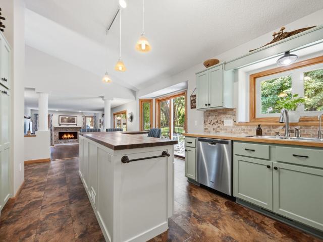 5604 Lone Oak Drive