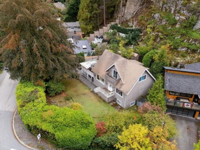 5607 Eagle Harbour Road, West Vancouver, BC, V7W 1P4 house for sale | Listing ID R3117 | Royal LePage